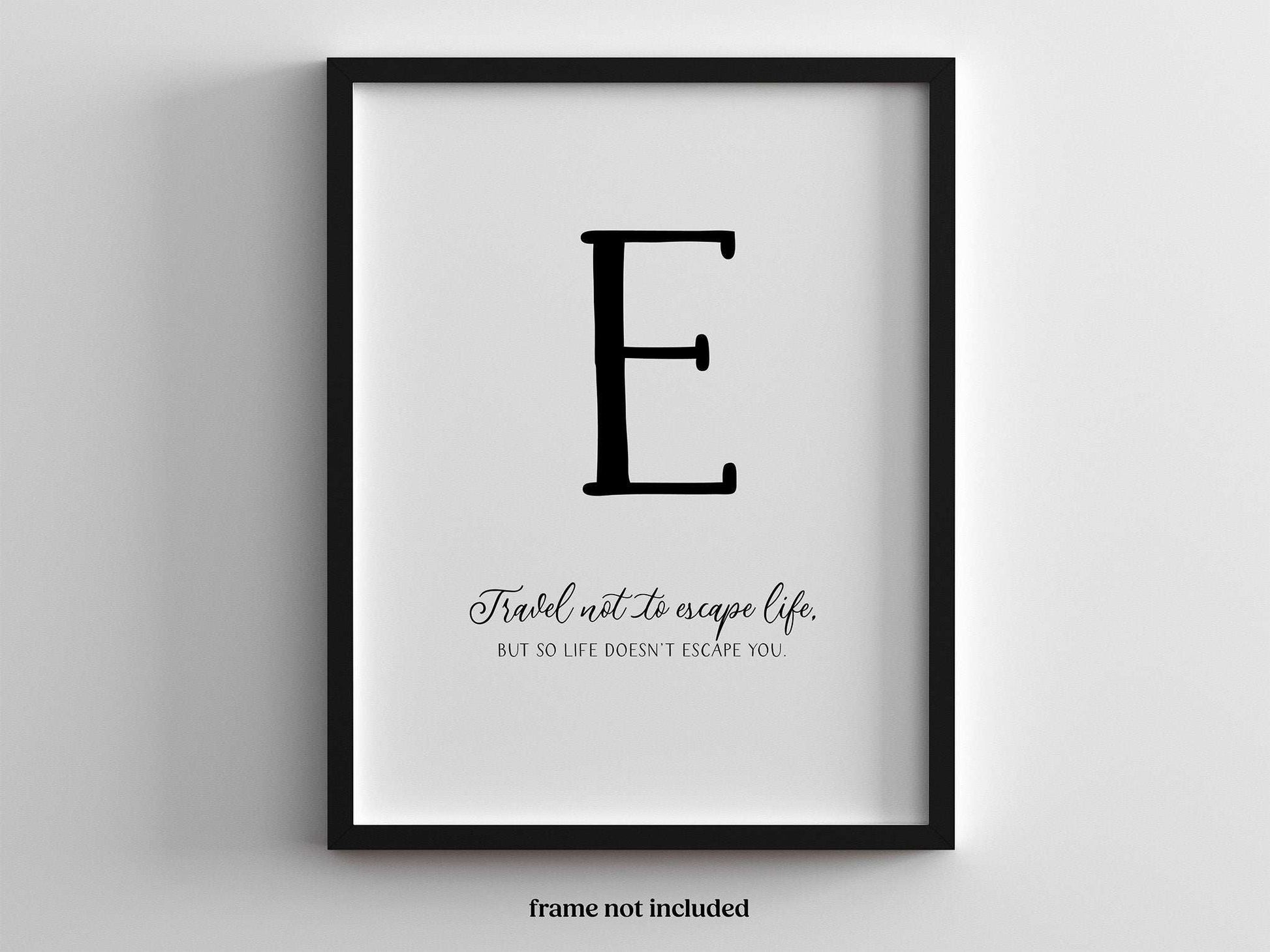 Motivational Wall Decor featuring a 6-piece Travel Quote Wall Art set. Close-up image showcasing the letter ‘E’ with an inspiring travel quote.