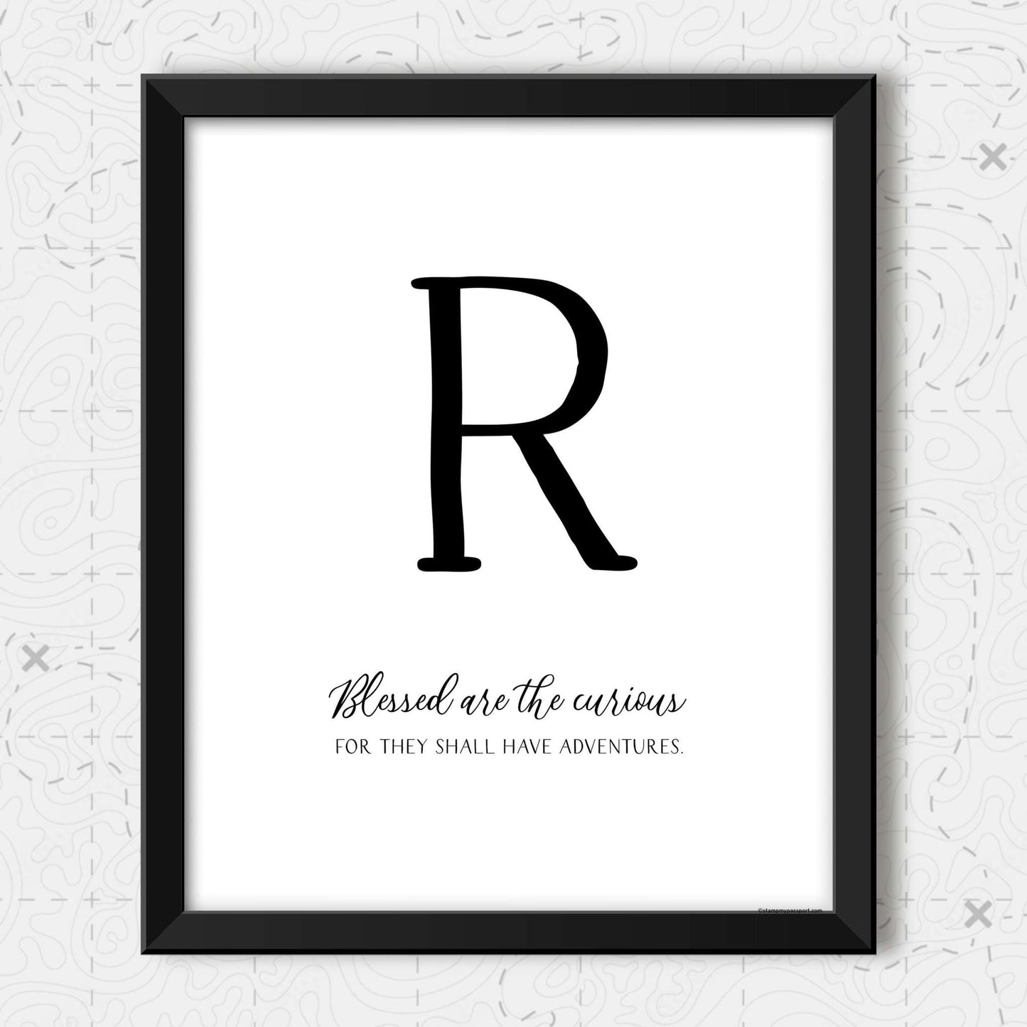 Wander Quotes Wall Art detail of the letter "R".